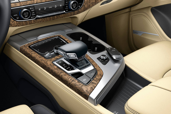 Audi Q7 dobio specijalni paket Exclusive 