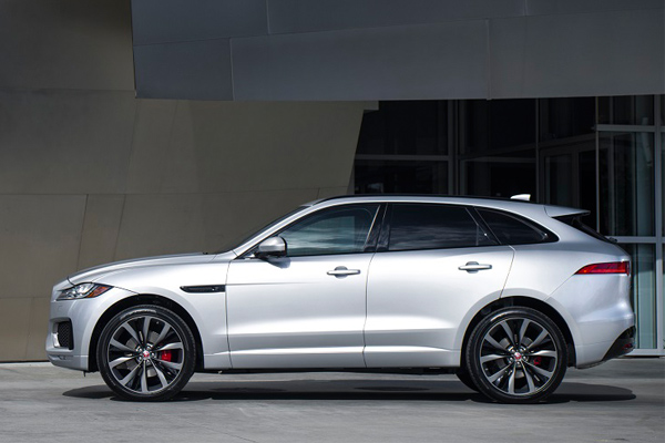 Počela prodaja Jaguara F-PACE u Srbiji