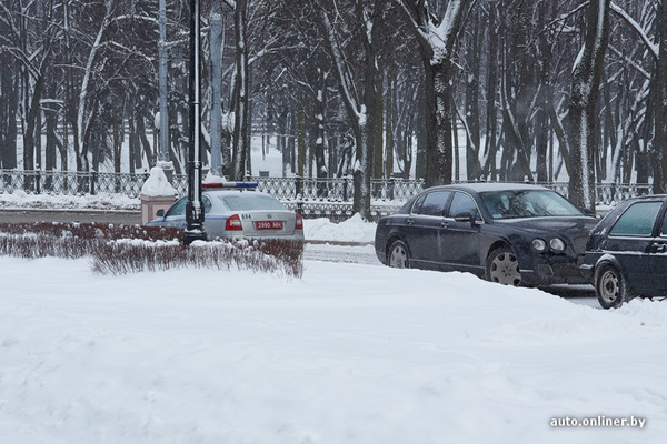 Neobičan udes u centru Minska (FOTO)