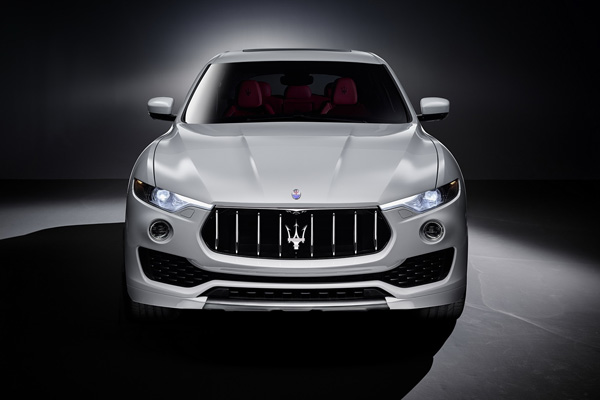 Maserati otkrio svoj prvi SUV - njegovo ime je Levante