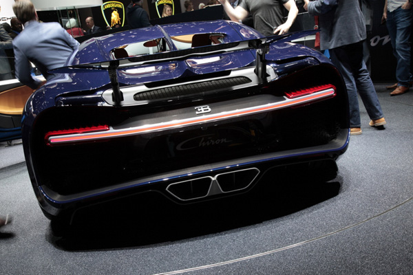 Ženeva 2016 - Otkriven Bugatti Chiron, ima motor od 1.500 KS!