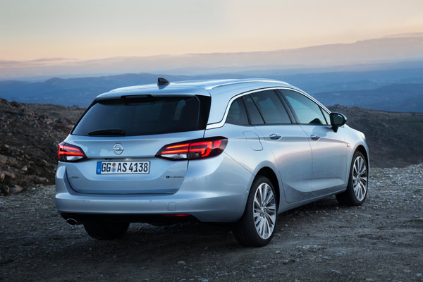 Opel Astra Sports Tourer - pogodna za posao i porodicu