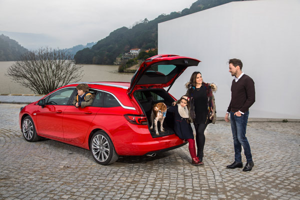 Opel Astra Sports Tourer - pogodna za posao i porodicu