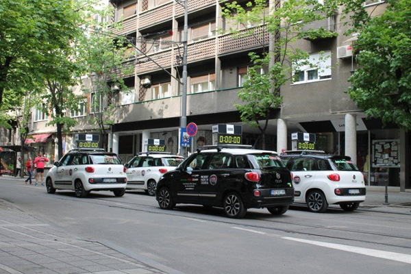 Fiat 500L uvek ispred svih - 500L meri vreme na predstojećem maratonu