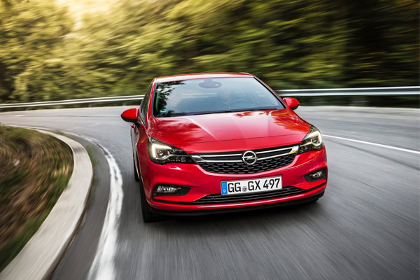Velika majska promocija nove Opel Astre!