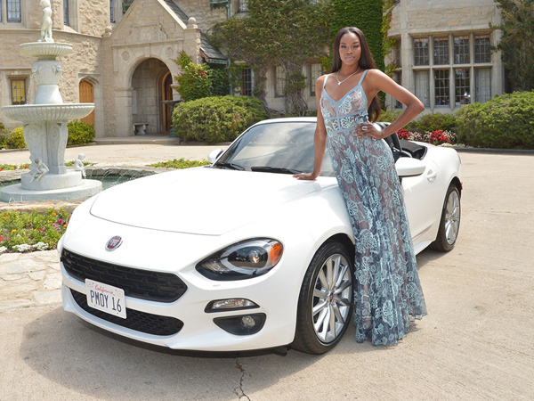 Fiat 124 Spider i Eugena Washington (FOTO)