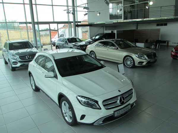 Dan otvorenih vrata u AK Mikom - Izlaganje Mercedes-Benz E-Klase