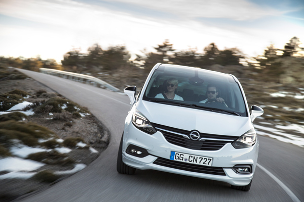 Nova Opel Zafira - Digitalno povezani putujući salon