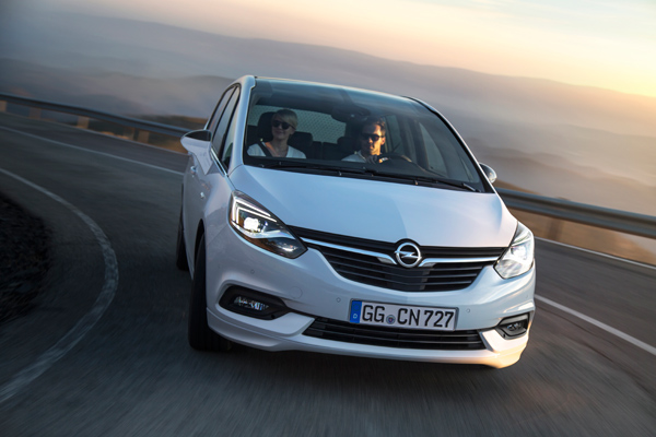 Nova Opel Zafira - Digitalno povezani putujući salon