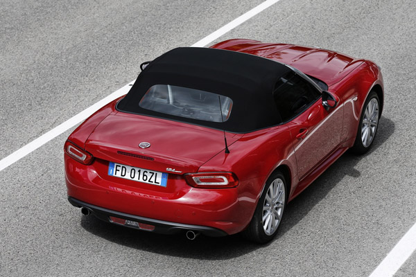 Fiat 124 Spider na novim fotografijama - poznate cene u Nemačkoj