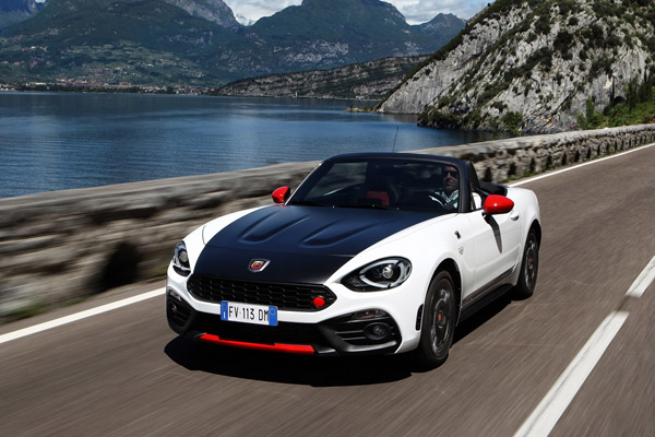 Fiat 124 Spider na novim fotografijama - poznate cene u Nemačkoj