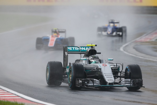 F1 Mađarska 2016 - kiša, havarije i na kraju pole pozicija za Rosberga