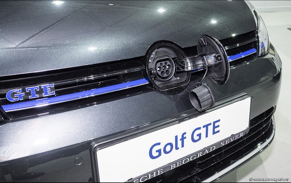 Vozili smo Volkswagen Golf GTE - prvi utisci Vladana Petrovića
