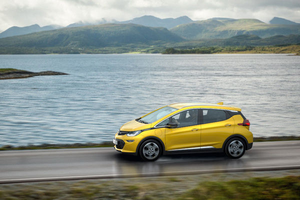 Apsolutna elektrifikacija: Svetska premijera - Opel Ampera-e u Parizu