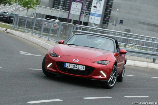 Testirali smo: Mazda MX-5 2.0 Skyactiv-G160 