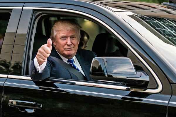 Donald Trump - verovatno se pitate koje automobile je vozio (FOTO)