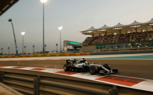 F1 Abu Dhabi - Počinje poslednja trka sezone, pole poziciju ima Hamilton