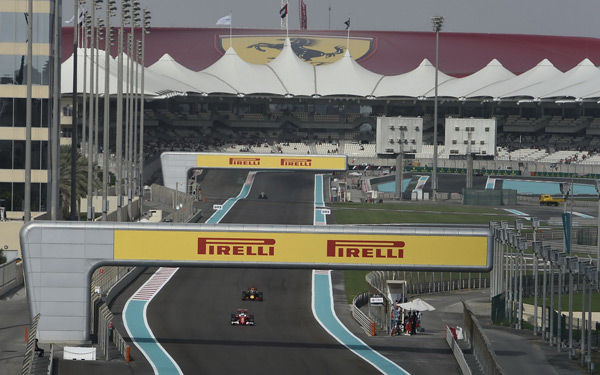 F1 Abu Dhabi - Počinje poslednja trka sezone, pole poziciju ima Hamilton