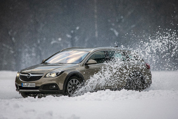 Opelov vodič za bezbednu vožnju u zimskim mesecima