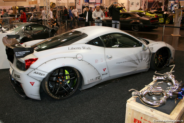 Essen Motor Show 2016 - Liberty Walk
