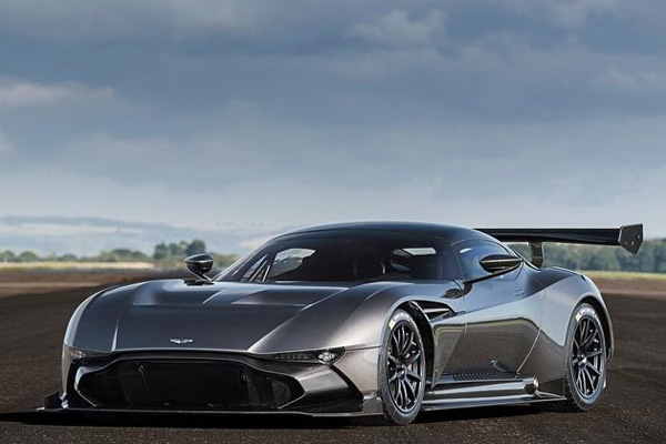 TOP 10 najskupljih automobila na svetu u 2016. godini (foto)