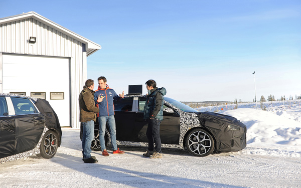 Hyundai nam pokazuje, kako testira svoj sportski i30 N (VIDEO)