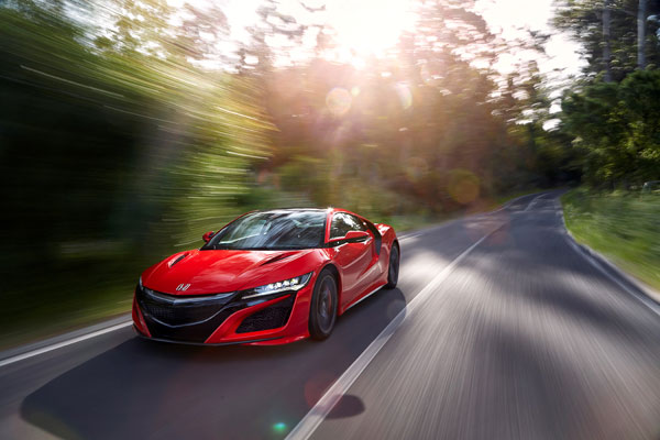 Honda Civic i NSX na Međunarodnom salonu automobila u Beogradu