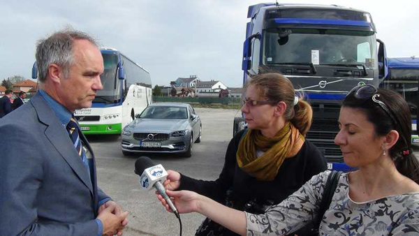 U Čačku i zvanično u saobraćaj uvedeni prvi Volvo hibridni autobusi