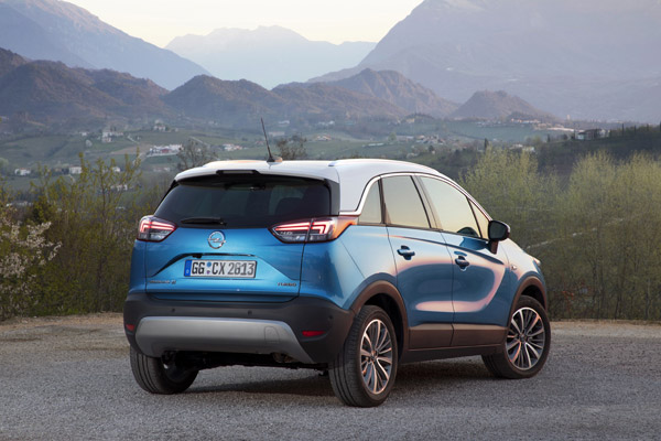 Opel Crossland X: Moderan gradski stil sa „cool“ SUV stavom