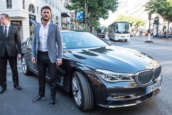 Scott Eastwood i BMW u akciji Overdrive (FOTO+VIDEO)