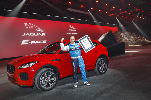 Jaguar E-Pace - premijera uz neobičan rekord (FOTO+VIDEO)