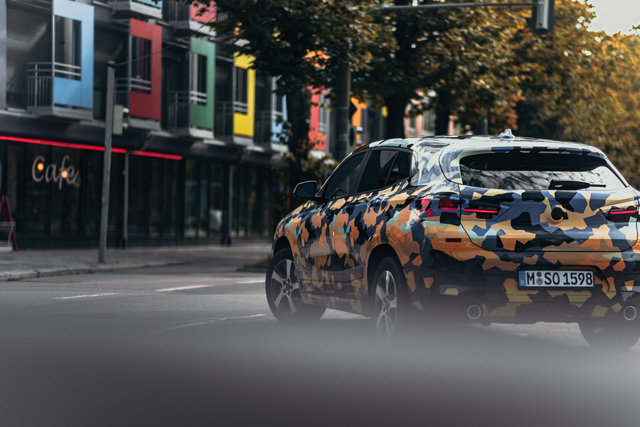 Novi BMW X2 u ekspediciji kroz urbanu džunglu