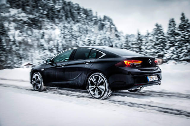 Zimske radosti: Opušteno po snegu i ledu sa Opelom