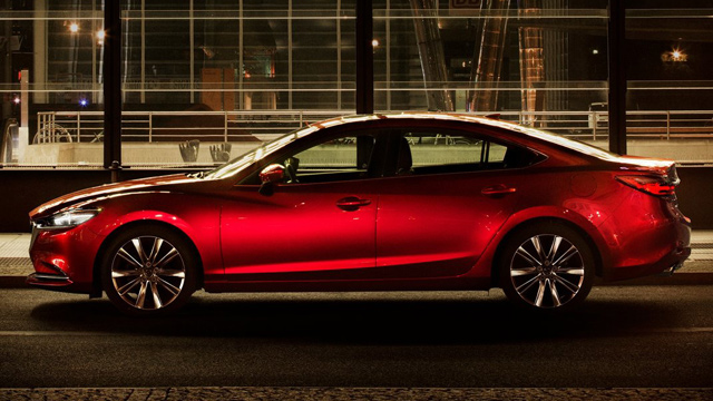 Mazda pokazala podmlađenu šesticu - prve fotografije i info