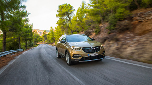 Novi Opel Grandland X sa dizel perjanicom i novim premijum paketom opreme