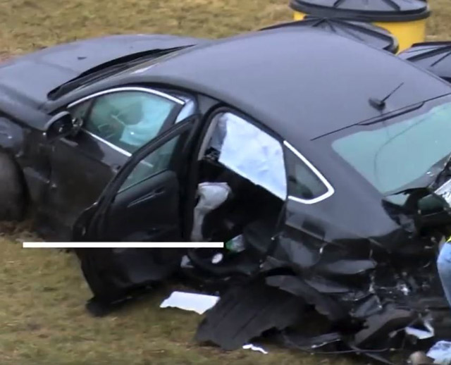 Na autoputu se dogodila neobična saobraćajna nesreća - letele su novčanice (VIDEO)