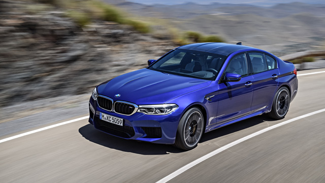 BMW M5 proglašen automobilom sa najboljim performansama na svetu za 2018. godinu