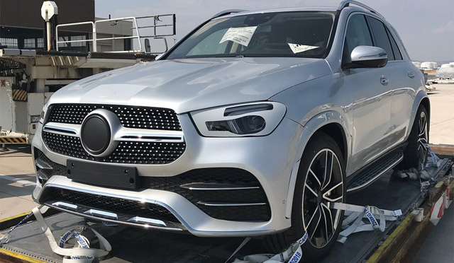 Novi Mercedes-Benz GLE snimljen praktično bez maske! (FOTO)