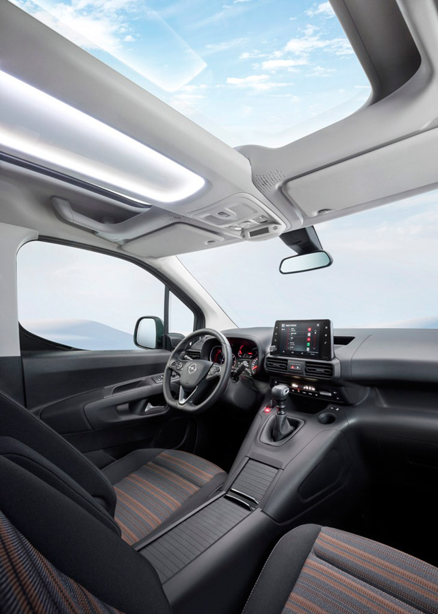 AUTOBEST: Opel Combo Life je ,,Best Buy automobil u Evropi 2019’’