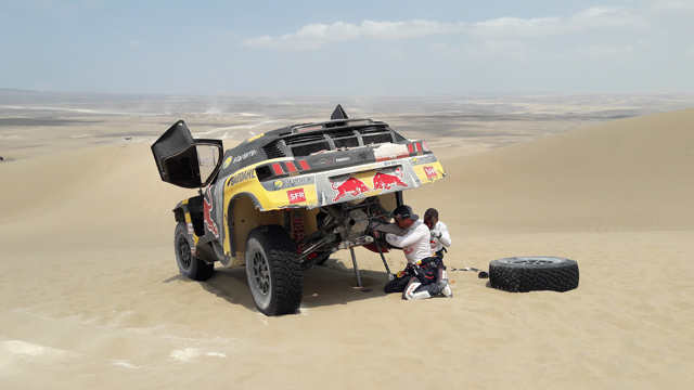 Dakar 2019 - Nasser Al-Attiyah kaparisao pobedu, konkurenti u problemima (FOTO)