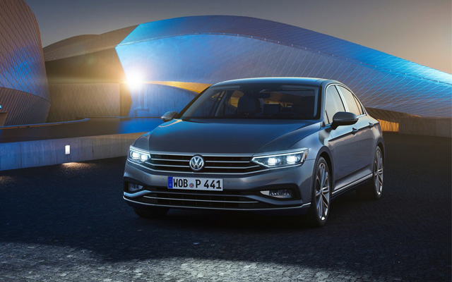 VW je modernizovao Passat B8 - ima novi 2.0 TDI Evo i može da vozi skoro sam (FOTO)