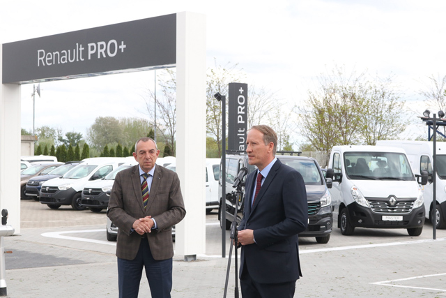 Stojanov Auto novi Renault Pro+ i Renault Selection centar