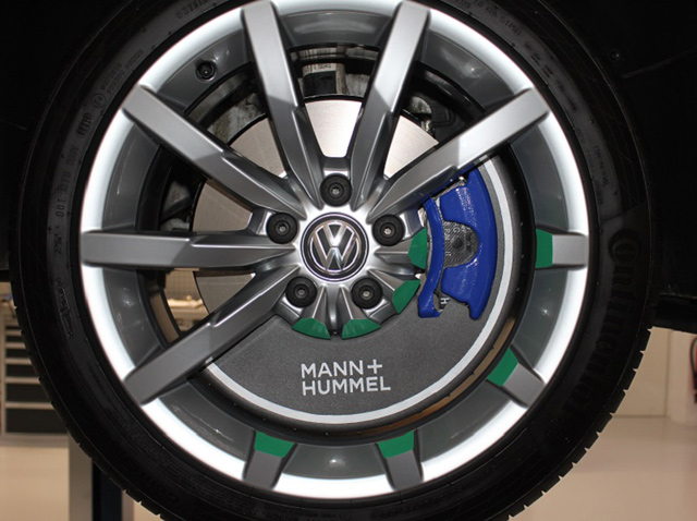 Novi napori u smanjenju emisije - Volkswagen testira filtere čestica za kočnice (VIDEO)