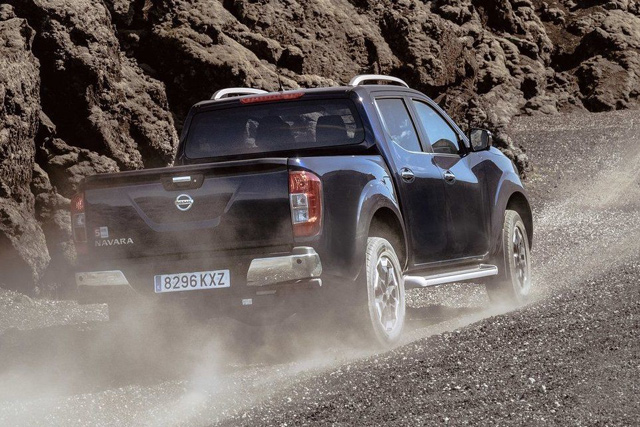 Nissan Navara (2020) - atraktivni pikap ima novi motor i oslanjanje