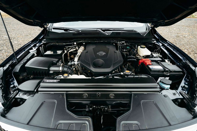 Nissan Navara (2020) - atraktivni pikap ima novi motor i oslanjanje
