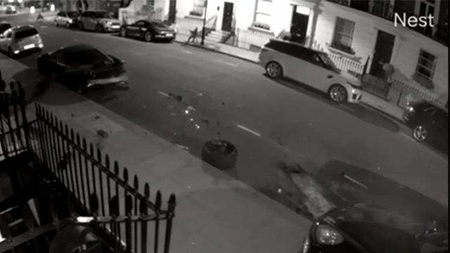 Mladi vozač je napravio veliku grešku i za sekundu je nastao karambol (VIDEO)