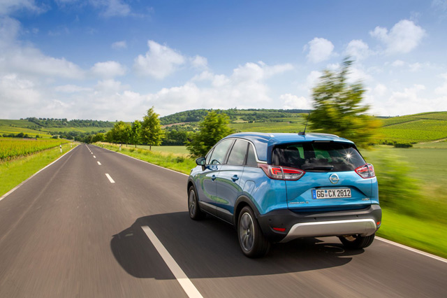 Opel Crossland X: Sada sa šestostepenim automatskim menjačem za najsnažniji benzinski motor 