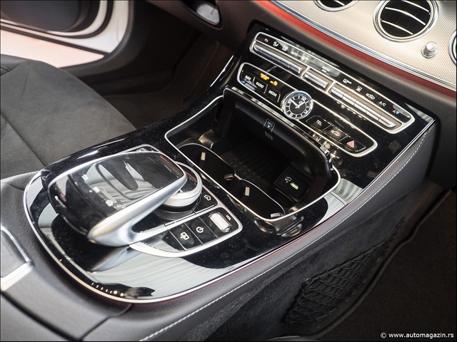 Mercedes-Benz E300de - isprobali smo dizel-elektro hibrid