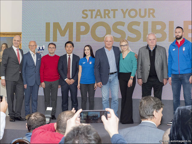 Toyota Start Your Impossible Talk na Belom dvoru (FOTO)