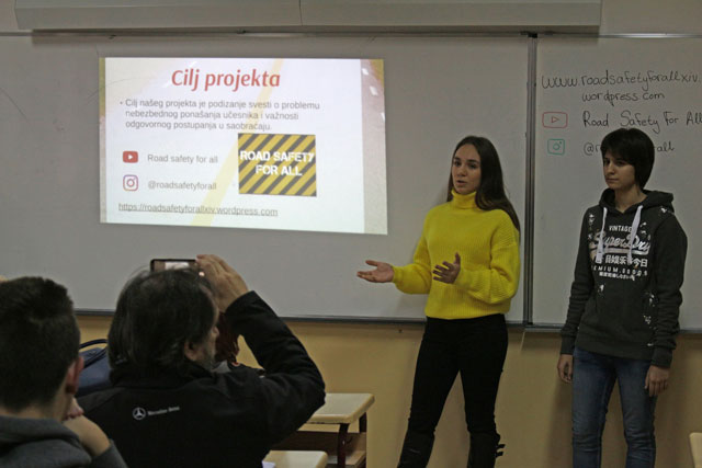 Učenici XIV beogradske gimnazije su finalisti medjunarodnog Renault takmičenja „Tvoja ideja, tvoja inicijativa“ 2018/2019